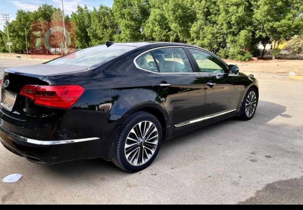 كيا كادينزا